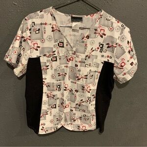 Cherokee Scrub Top